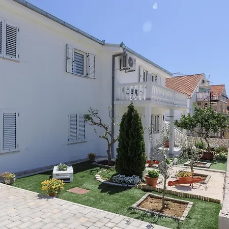Sanda - With Pool * Trogir
